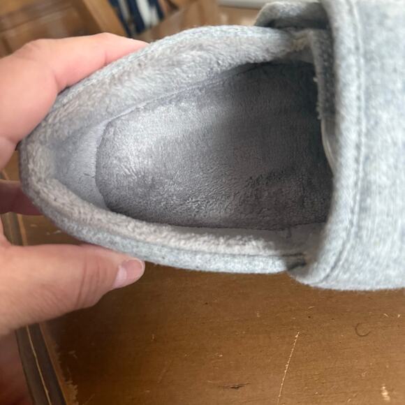 Vionic Jackie Quilted Flannel Slippers Women 9 Light Grey Comfort Adjustable - Picture 4 of 8